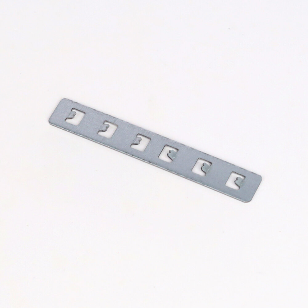 Montage strip voor semi-trimless en trimless magneetrail
